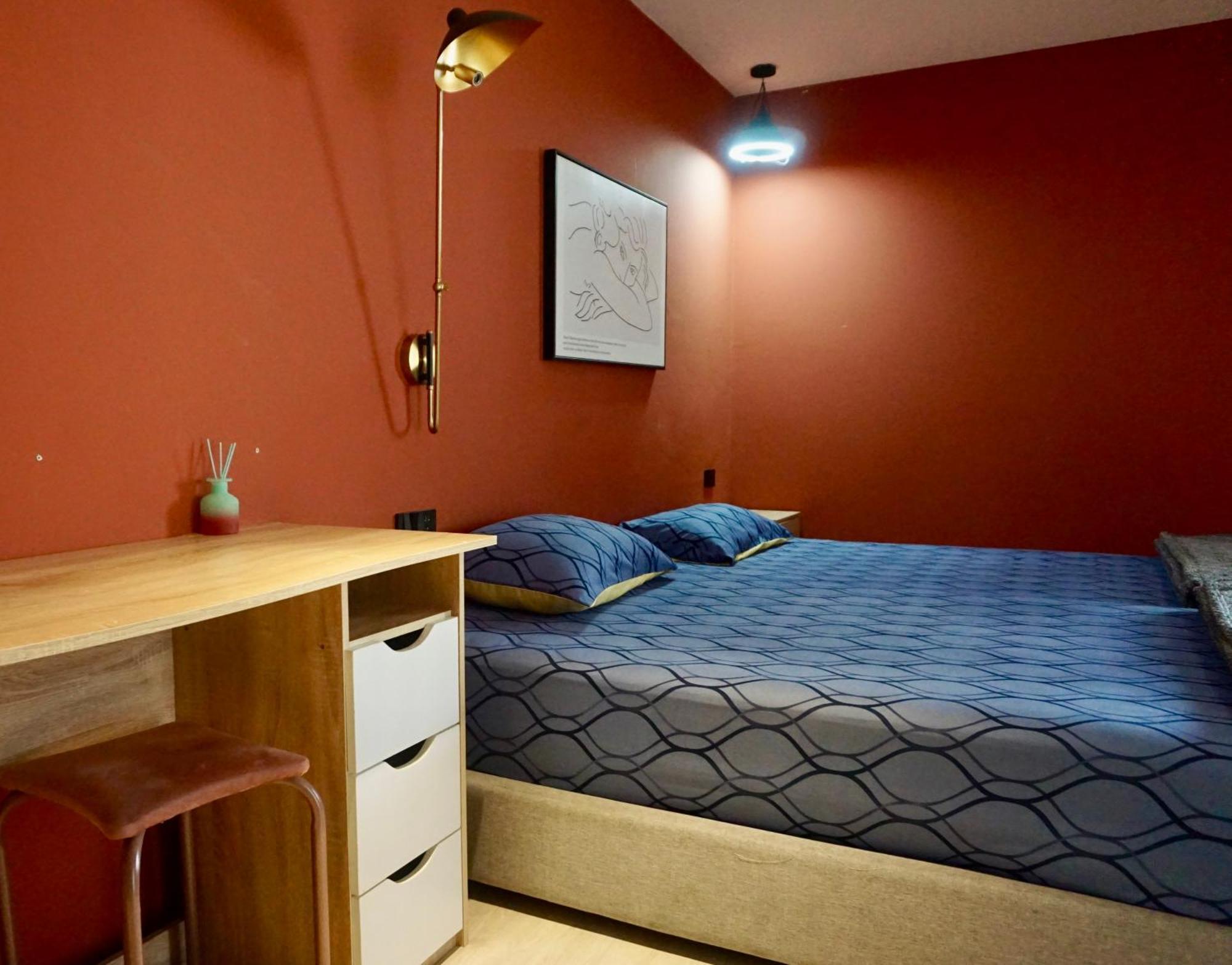 Silom Soi 3 Hash Apartment Hip And Funky With Rooftop View Bangkok Bagian luar foto
